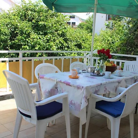 Casa Drita Pensión *